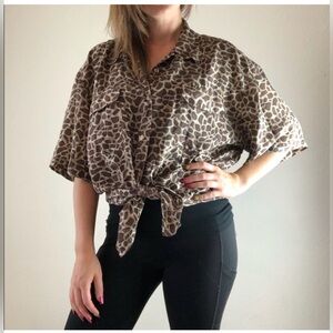 Silk Icon Leopard Print Women’s Maximalist 100% Silk Short Sleeve Blouse Sz L